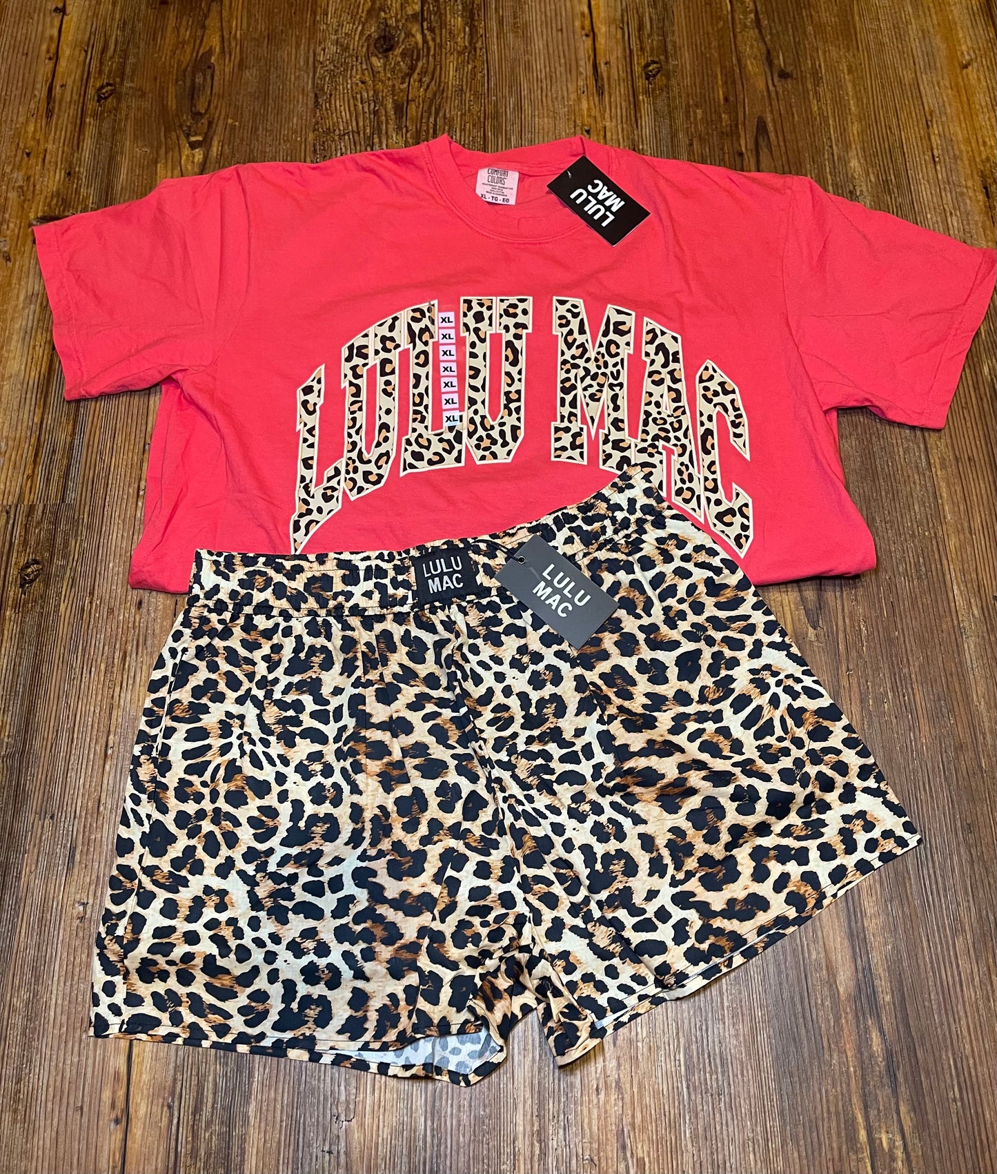 Lulu Mac Red/Leopard Comfort color Tshirt